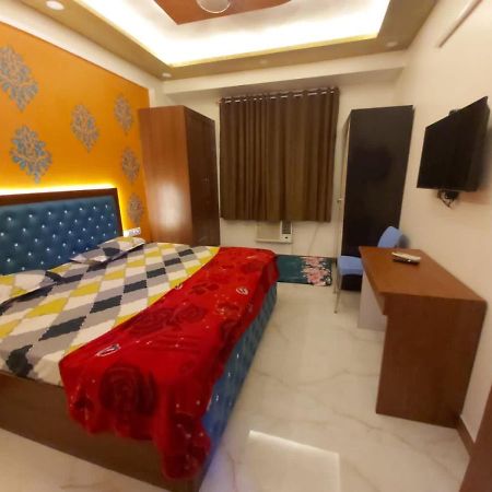 ג'איפור Karni Villa Lovely 2 Bhk Appt And Terrace מראה חיצוני תמונה